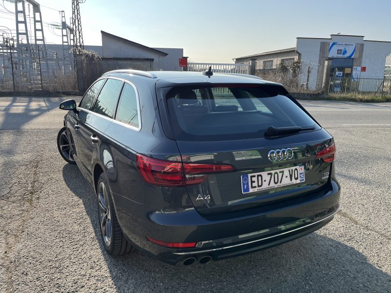 AUDI A4 B9 Avant 2016