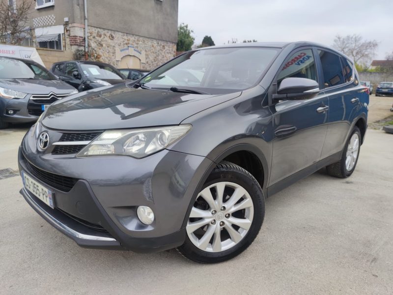 TOYOTA RAV4 Lounge 150 D-4D AWD