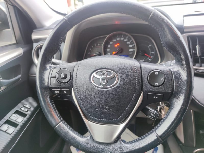 TOYOTA RAV4 Lounge 150 D-4D AWD