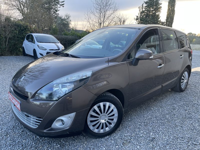 RENAULT GRAND SCENIC III 2009