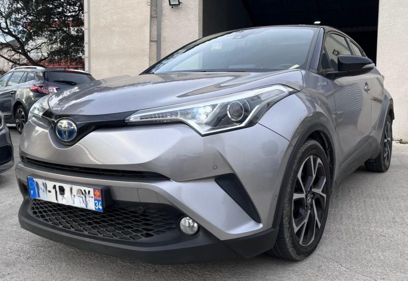 TOYOTA C-HR 2017