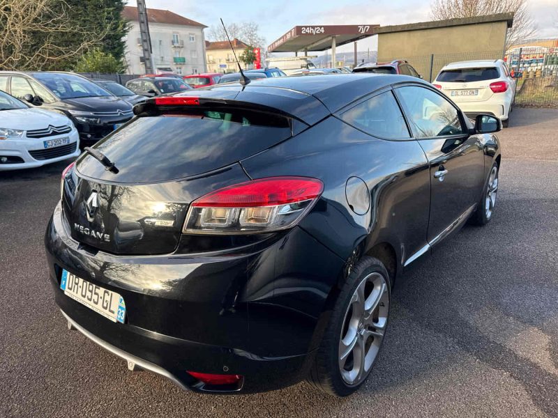 RENAULT MEGANE 2015