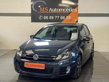 VOLKSWAGEN GOLF 2010