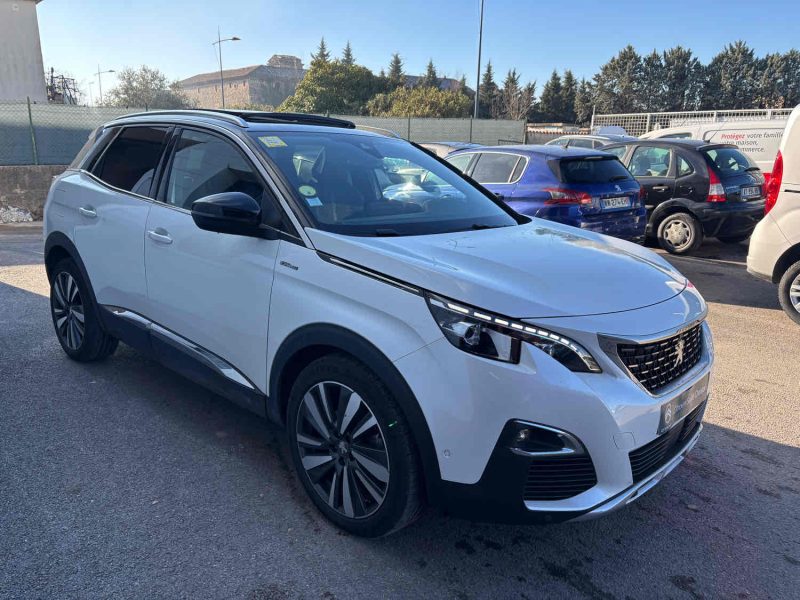 PEUGEOT 3008 2017