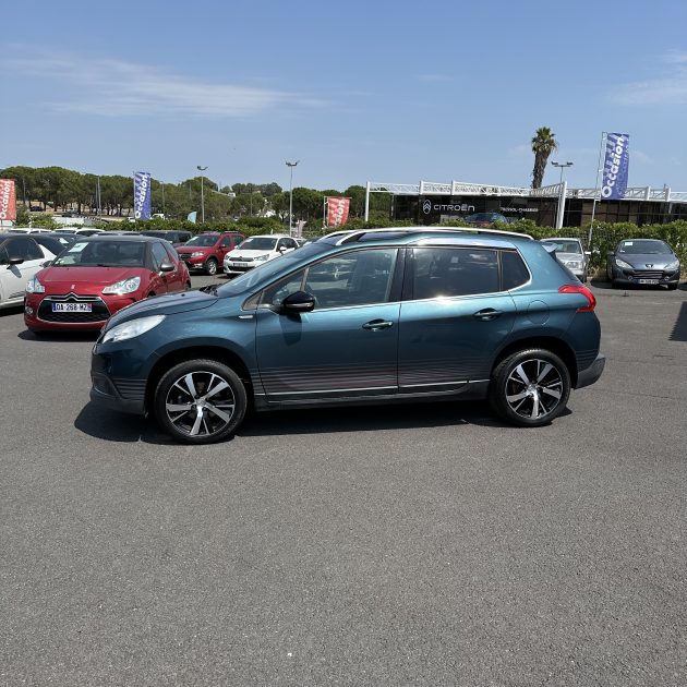 PEUGEOT 2008 ess 130ch URBAN CROSS DISTRI OK 2015