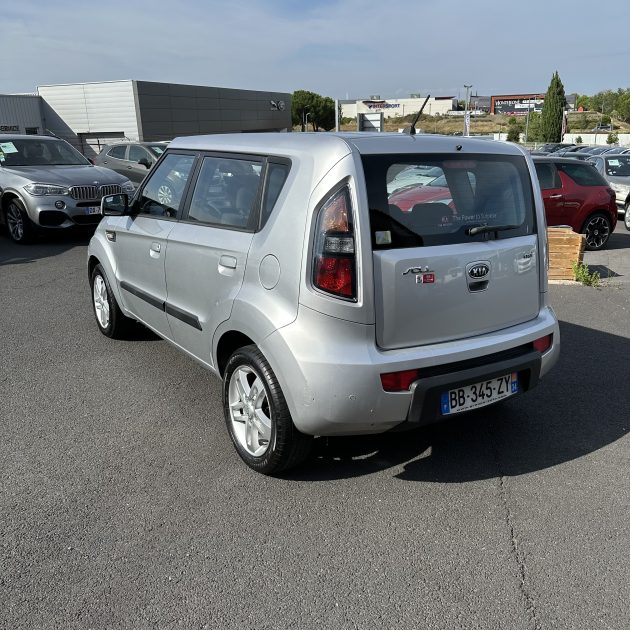 KIA SOUL 1.6 CRDi 128ch FIFA WORLD CUP 2010