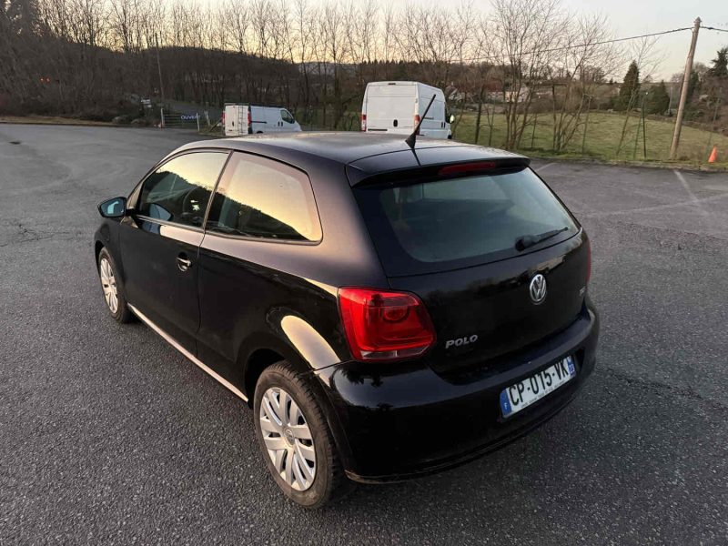 VOLKSWAGEN POLO 2013