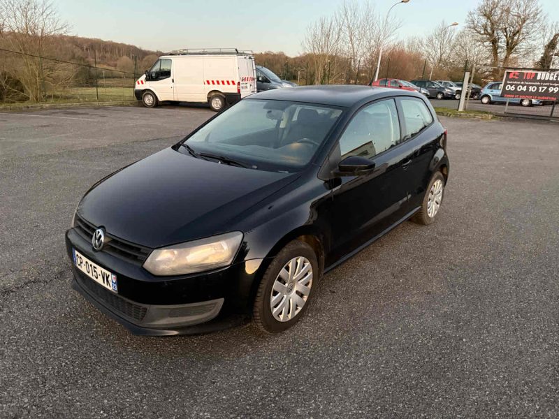 VOLKSWAGEN POLO 2013