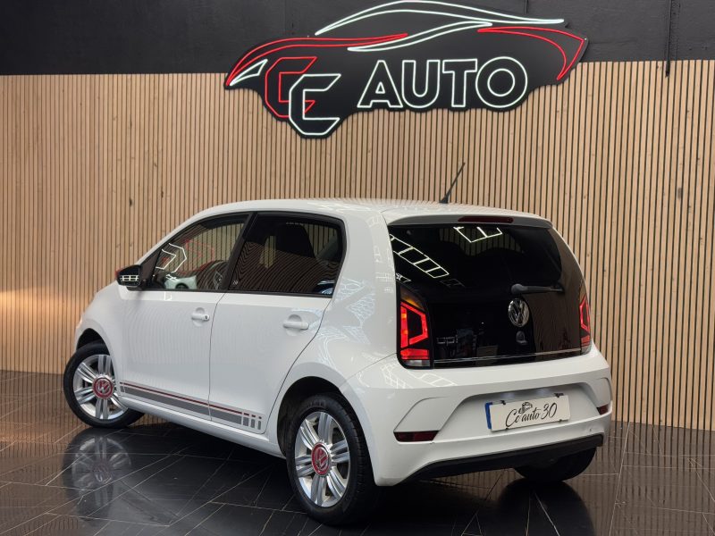 VOLKSWAGEN UP! 2017