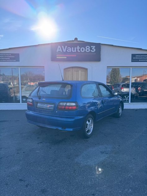 NISSAN ALMERA 1.4 75CV / Climatisation / Révisée / CT OK 