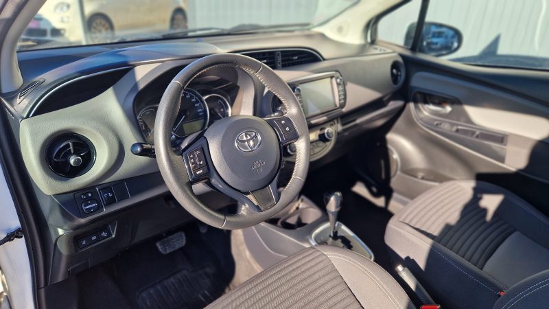 TOYOTA YARIS HYBRID 2019