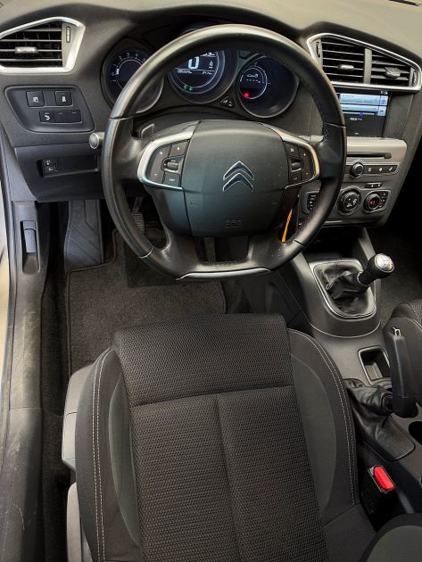 CITROEN C4 2015