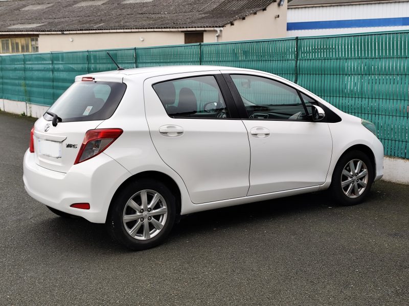 TOYOTA YARIS 2014