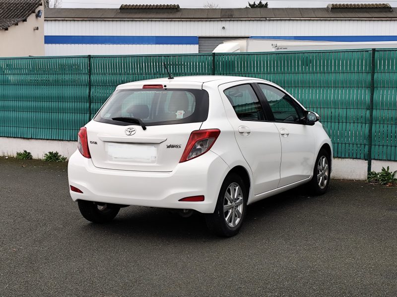 TOYOTA YARIS 2014