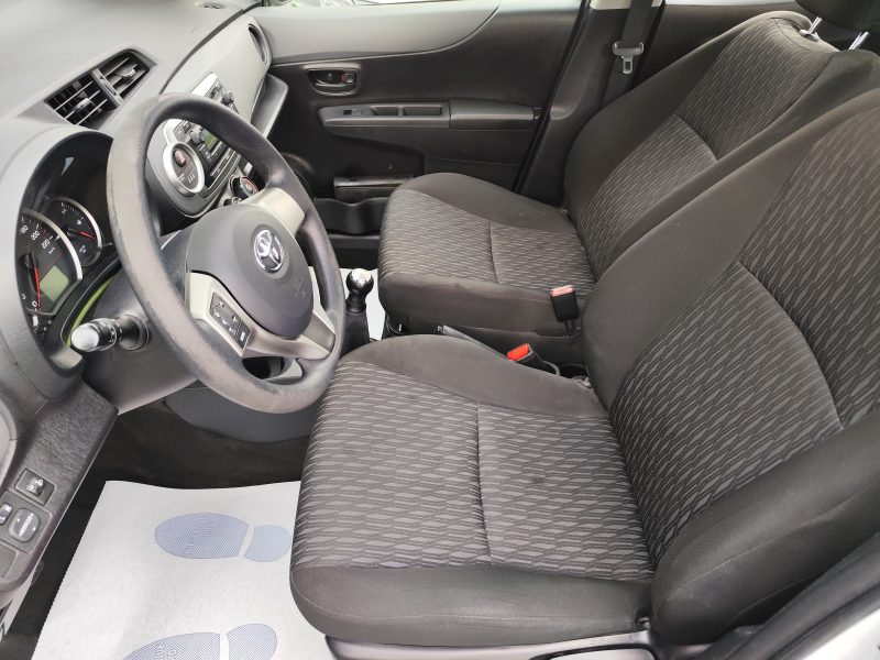 TOYOTA YARIS 2014