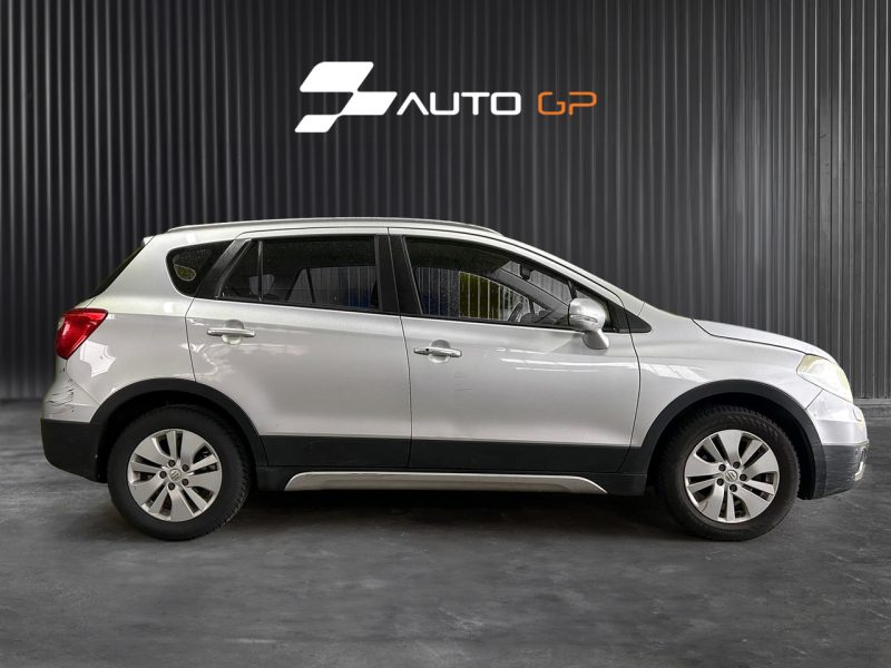 SUZUKI SX4 S-CROSS 2013