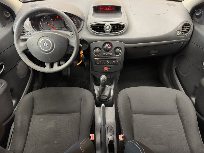 RENAULT CLIO 2013