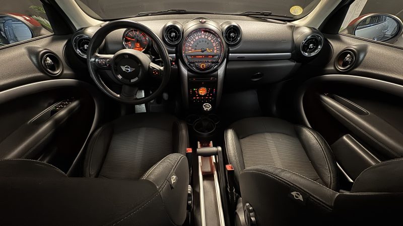 MINI COUNTRYMAN (R60) 2017