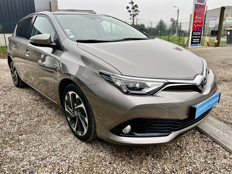 TOYOTA AURIS 136H Design PanoNav/TssLed 03/2016