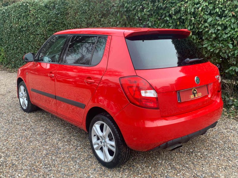 SKODA FABIA 2008  1.9 TDI (105Ch)