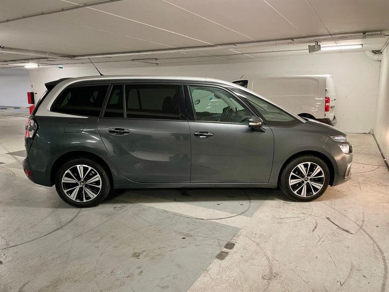 CITROEN C4 PICASSO 1.2 130 ch eat8 shine plus Distri faite 