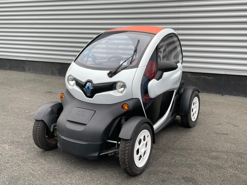 RENAULT TWIZY ELECTRIQUE 50 KM D'autonomie blanc / orange 