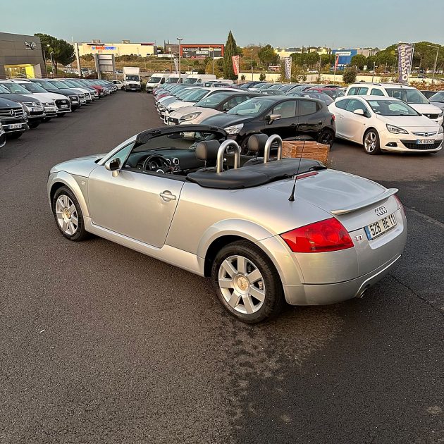 AUDI TT Roadster 1.8 ess 180ch Cabriolet