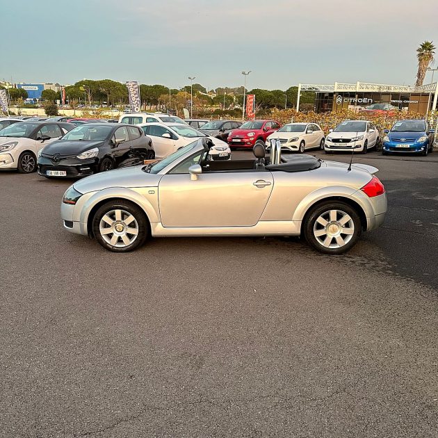 AUDI TT Roadster 1.8 ess 180ch Cabriolet