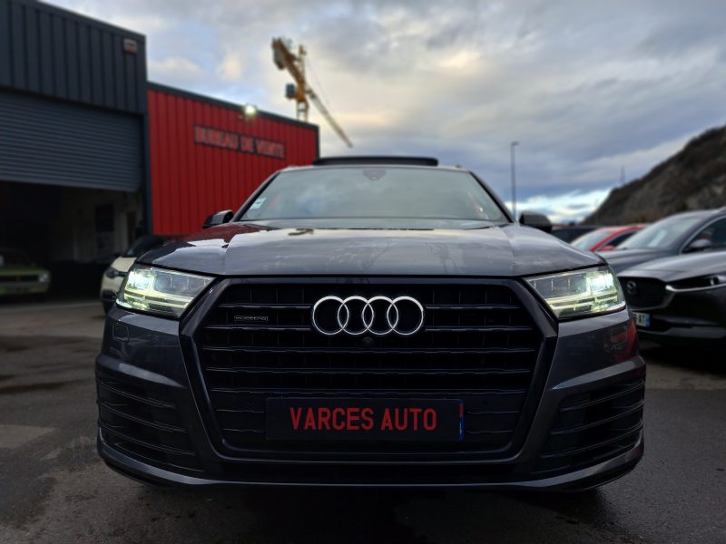 AUDI Q7 2019