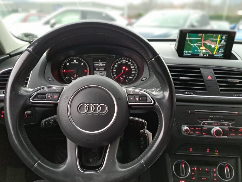 AUDI Q3 2016