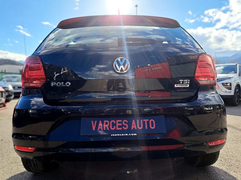 VOLKSWAGEN POLO 2015