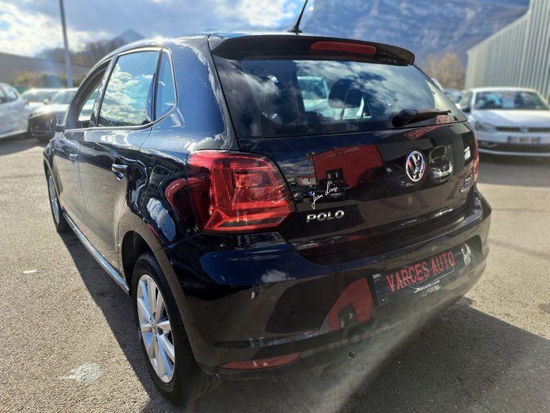 VOLKSWAGEN POLO 2015