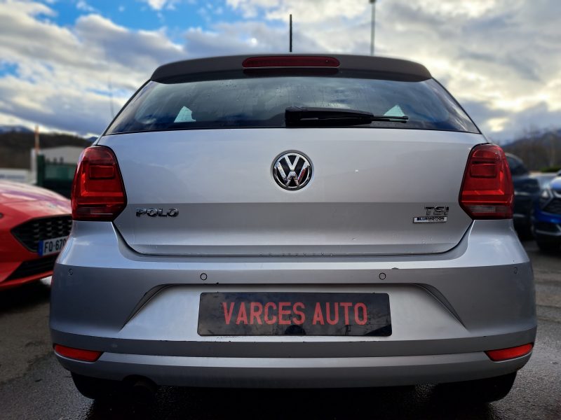 VOLKSWAGEN POLO 2014