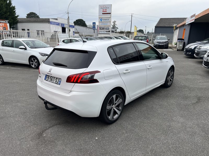 PEUGEOT 308 2018