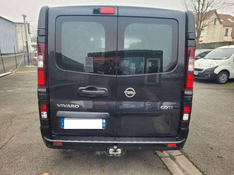 OPEL  VIVARO  2017