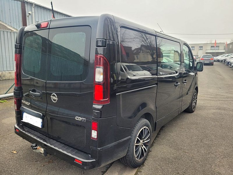 OPEL  VIVARO  2017