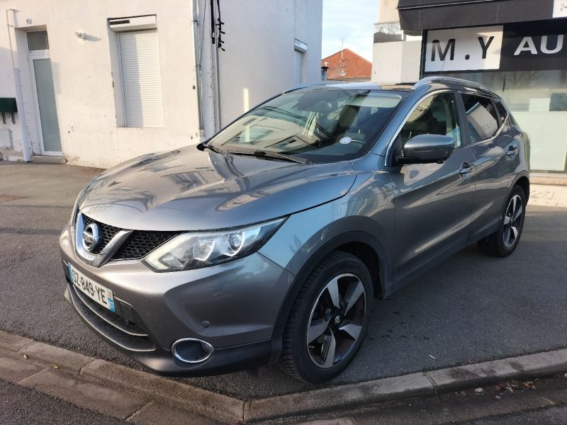 NISSAN QASHQAI 2016