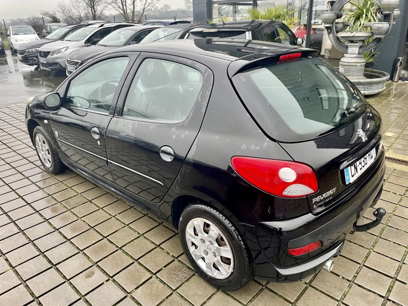 PEUGEOT 206+ 2012 (2L_, 2M_) 1.4 i (73Ch)