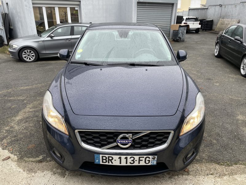 VOLVO C30 2011