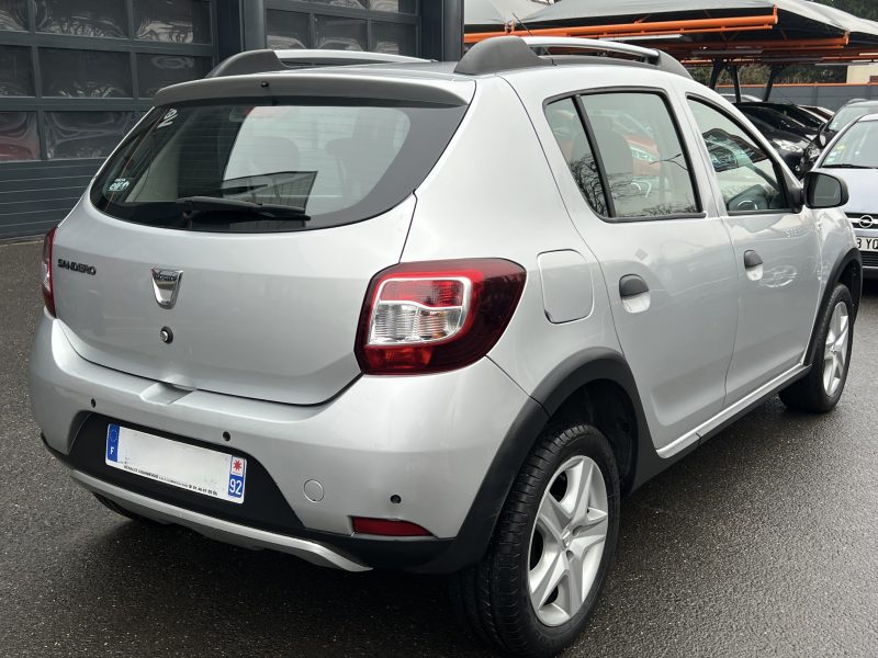 DACIA SANDERO STEPWAY II 0.9 TCE 90 Cv GPS BLUETOOTH REGULATEUR LIMITEUR CRIT AIR 1 - GARANTIE 1 AN