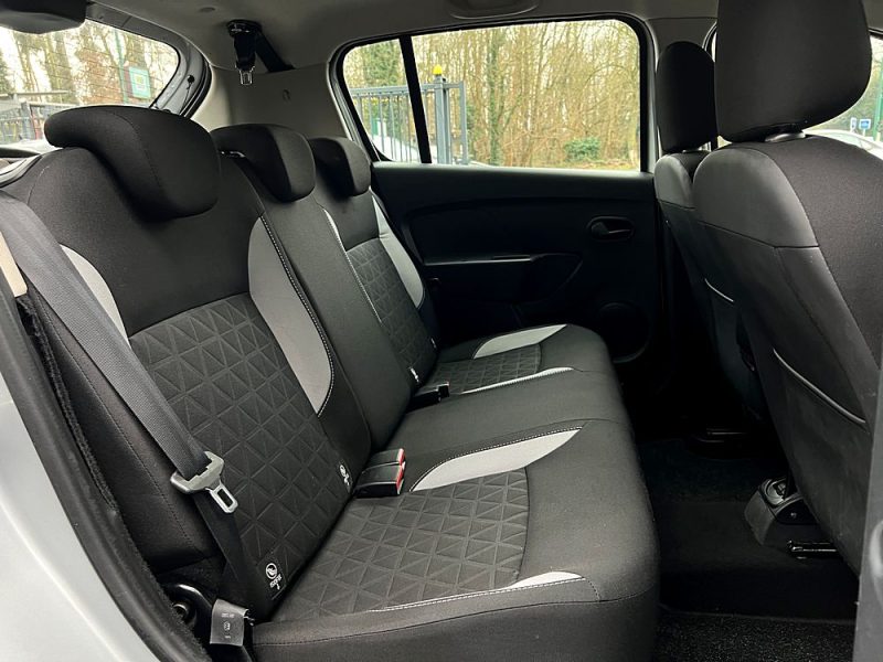 DACIA SANDERO STEPWAY II 0.9 TCE 90 Cv GPS BLUETOOTH REGULATEUR LIMITEUR CRIT AIR 1 - GARANTIE 1 AN