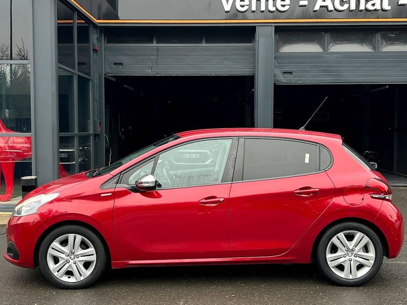 PEUGEOT 208 PHASE 2 II STYLE 1.2 82 Cv ECRAN TACTILE REGULATEUR LIMITEUR CRIT AIR 1 - GARANTIE 1 AN