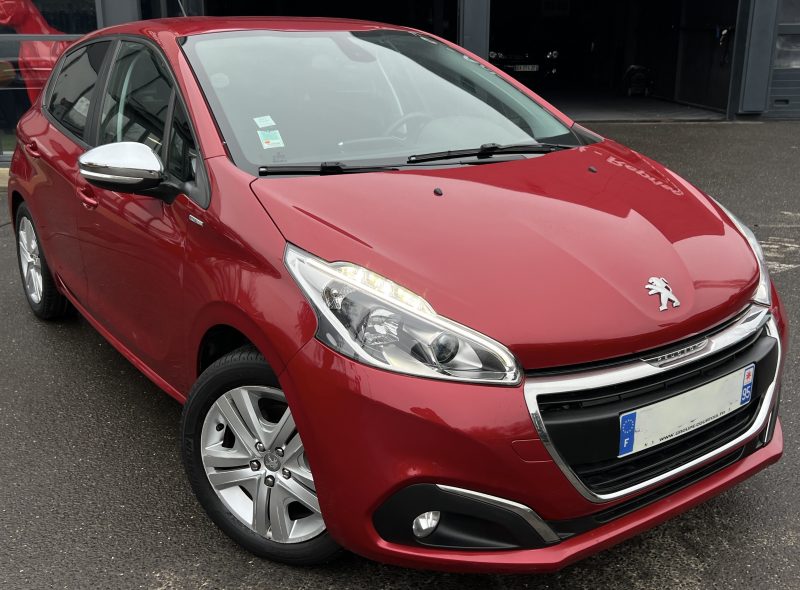 PEUGEOT 208 PHASE 2 II STYLE 1.2 82 Cv ECRAN TACTILE REGULATEUR LIMITEUR CRIT AIR 1 - GARANTIE 1 AN