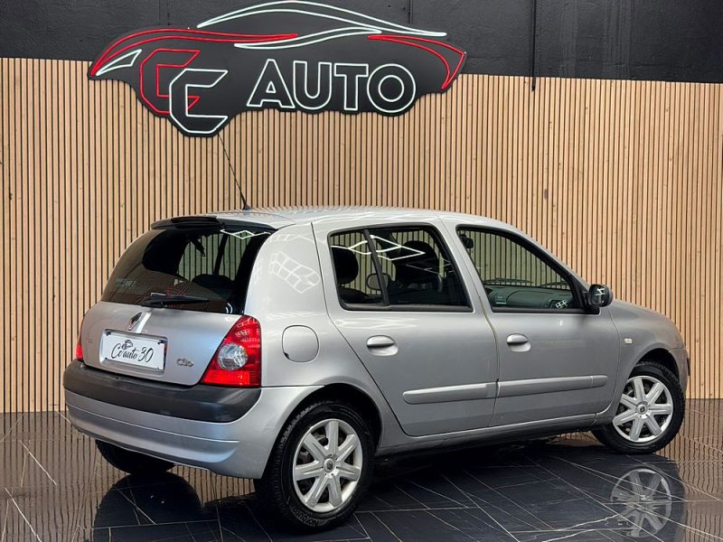 RENAULT CLIO 2006