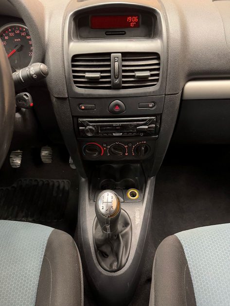 RENAULT CLIO 2006