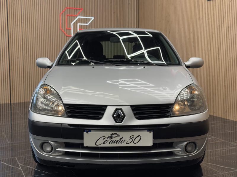 RENAULT CLIO 2006