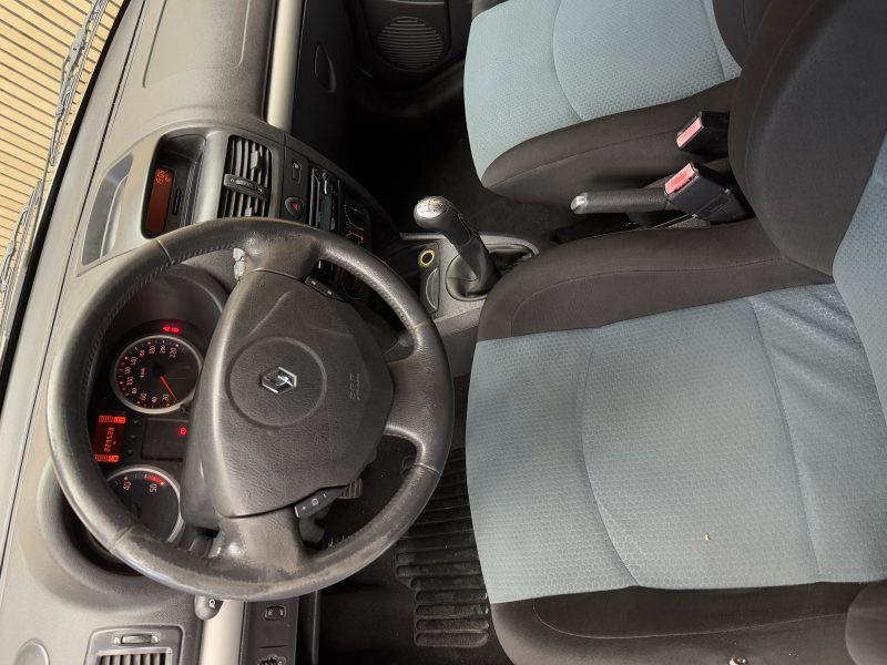 RENAULT CLIO 2006