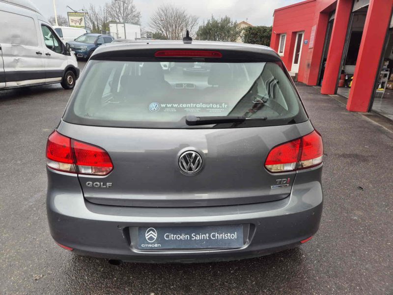 VOLKSWAGEN GOLF VI  2011