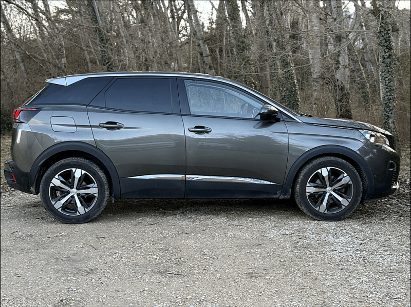 PEUGEOT 3008 1.6 BLUEHDI 120 ALLURE BV6