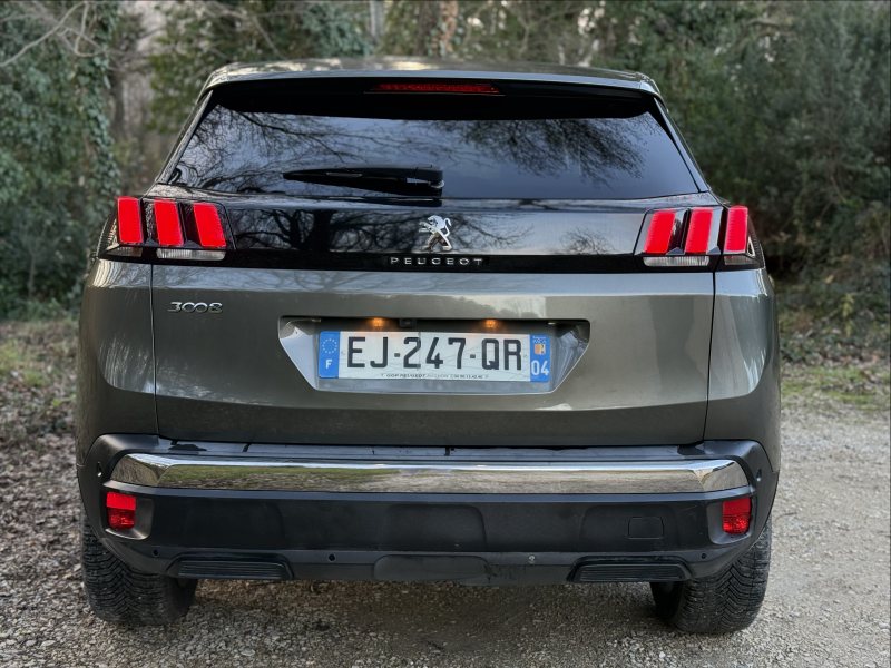 PEUGEOT 3008 1.6 BLUEHDI 120 ALLURE BV6